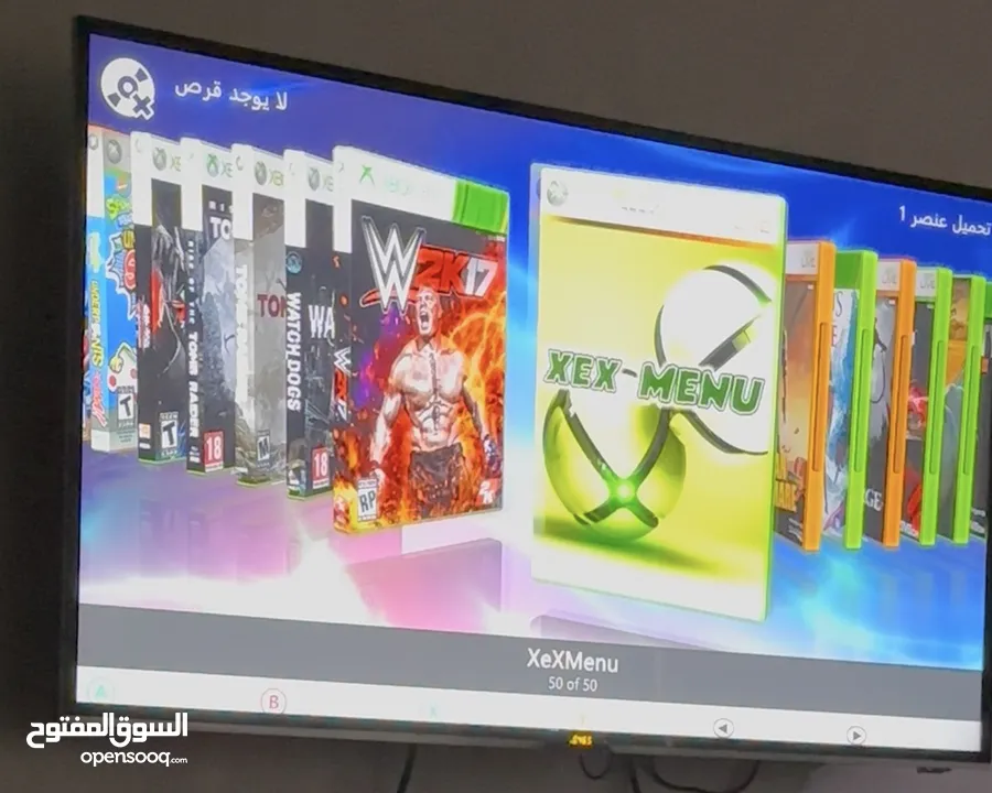 XBOX 360 بحاله جيده للبيع بسعر مغري الجهاز ذاكره عاليه موجود عليه مكتبة العاب كامله موضحه بالصور معه