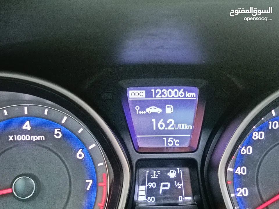 هنداي i30  فل ملغمة