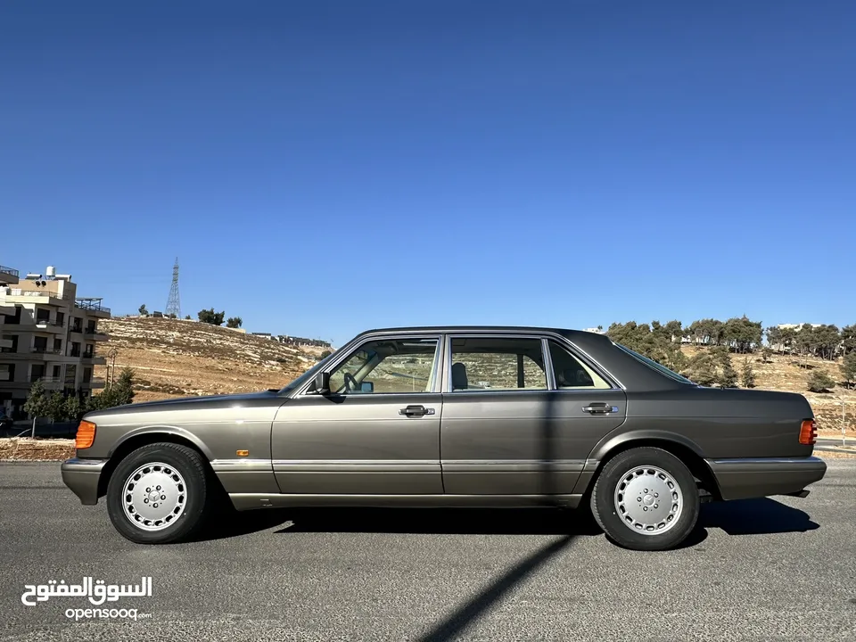 مرسيدس 560SEL w126 - فل كامل بحالة الوكالة