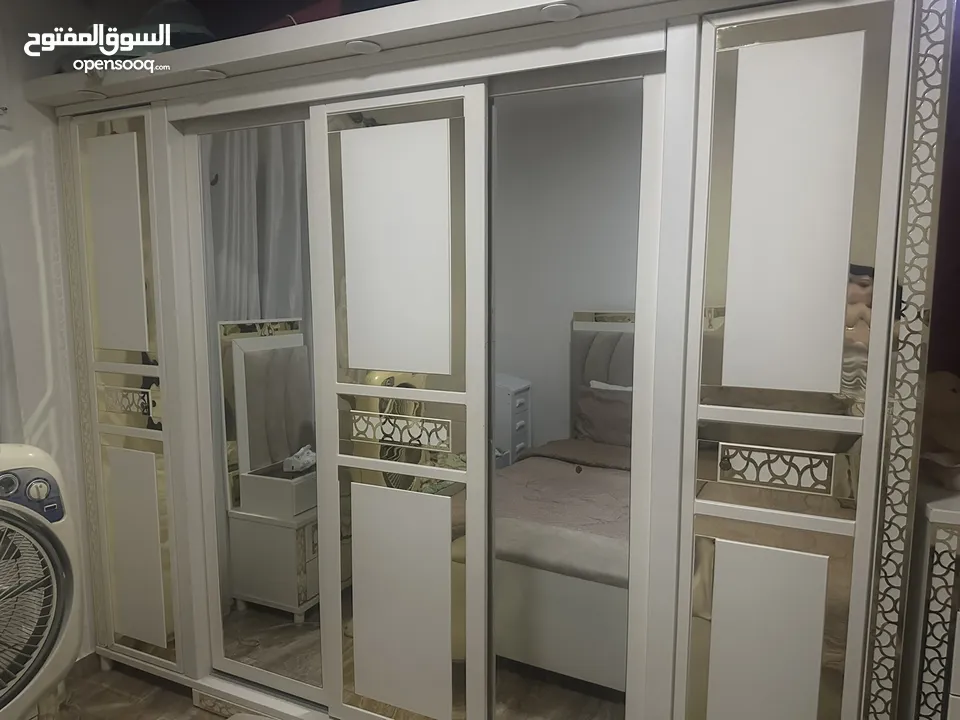 غرفة نوم خشب لاتيه 18