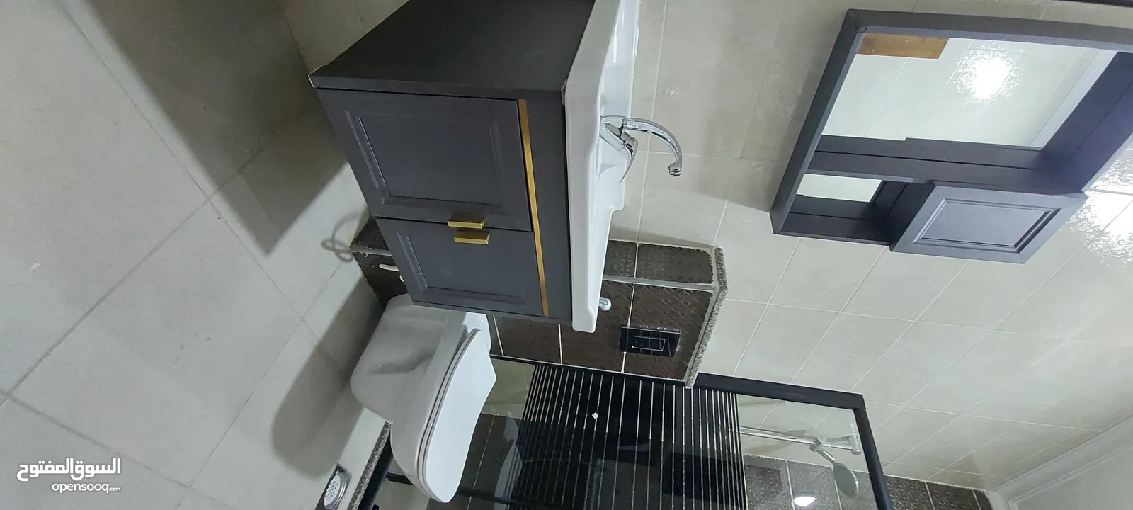 شقة فاخرة للبيع التاسعة كاش أو اقساط ط1هندسي 114 م اطلالة بحرية دائما