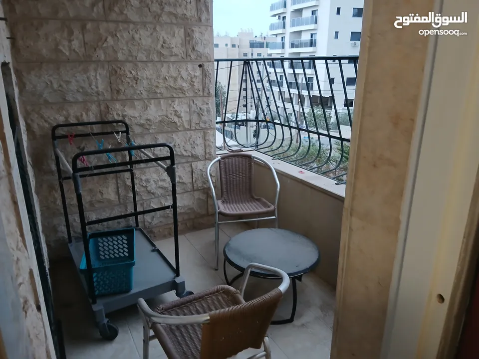 شقة مفروشة للإيجار