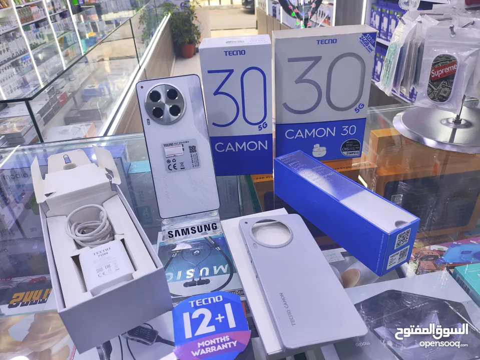 حبه عن الجديده CAMON 30 5G جيجا 512 رام 24 معه كامل اغراضو وسماعه الاصلية متوفر توصيل