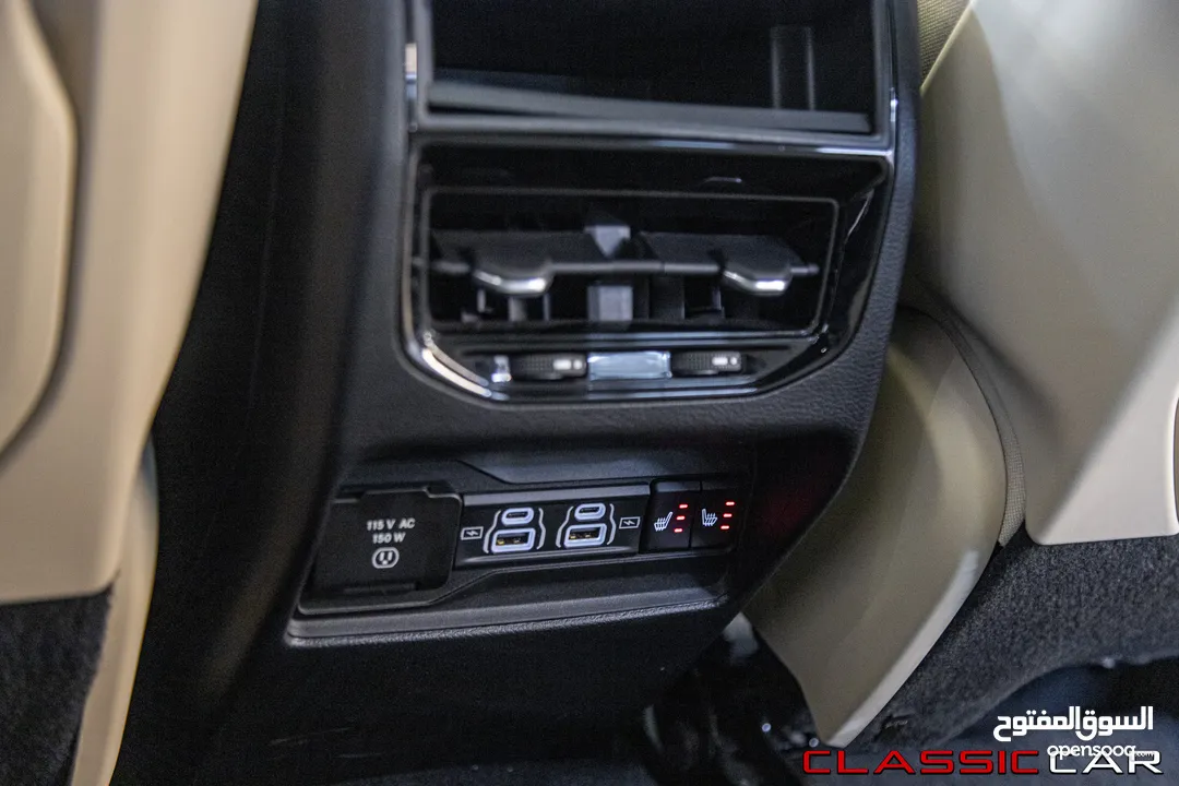 Jeep Grand Cherokee 2022 Limited Plug in hybrid 4xe  السيارة بحالة ممتازة جدا و قطعت مسافة 5000 كيلو