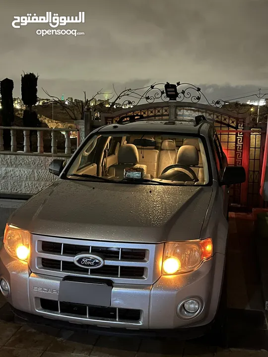 Ford escape (2012)