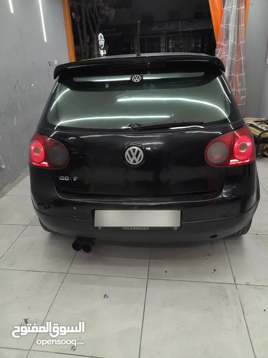 جولف 2004 للبيع