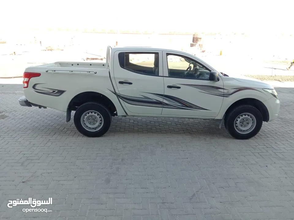 ميتسوبيشي L200 4\4 دبل كابينة زجاج كهرباء