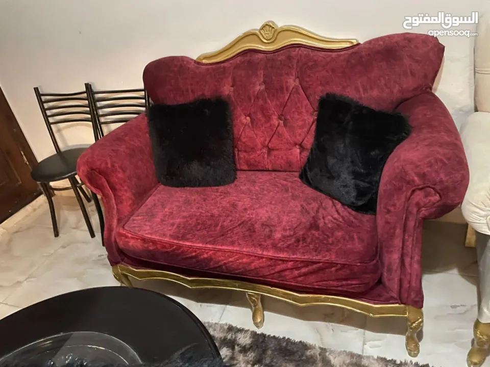 طقم كنب مرتب