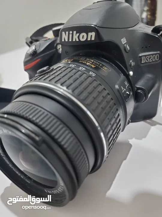 نيكون D3200 كاميرا احترافية