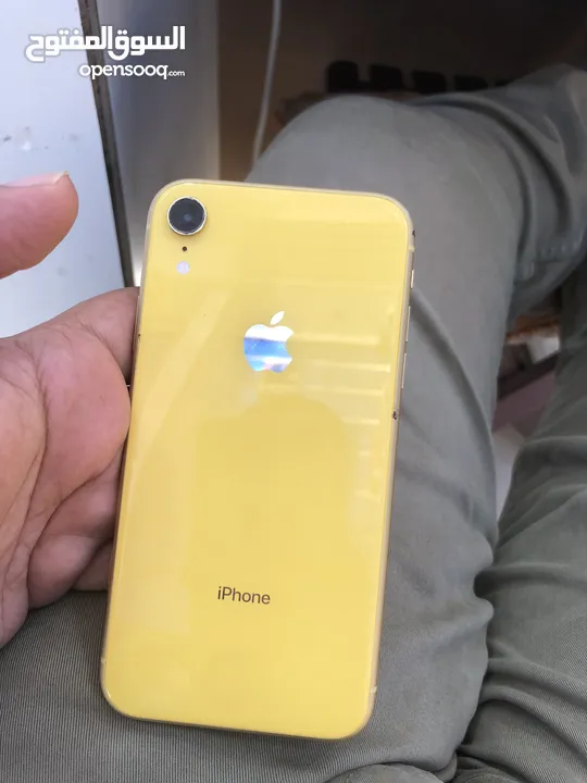 iPhone XR  selling spare parts only board is dead.  Battery lcd is and other think ok