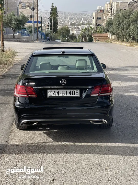Mercedes ..