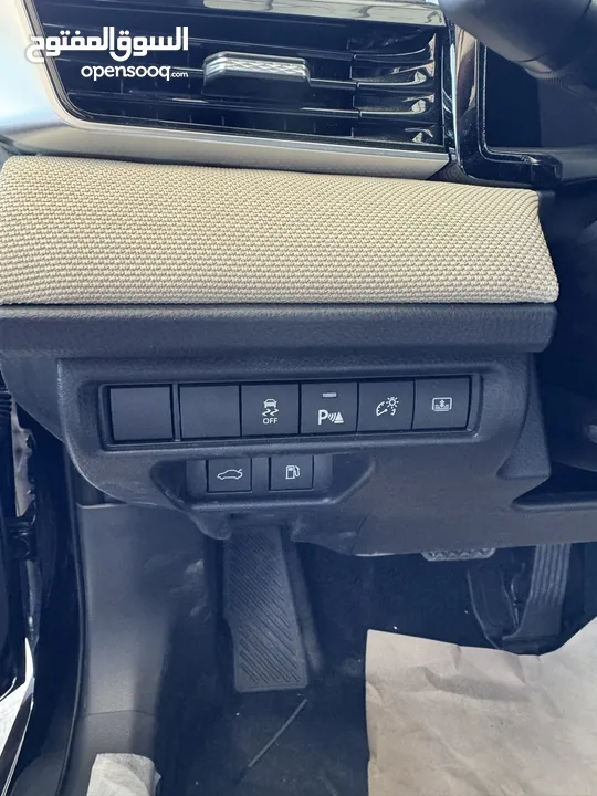Toyota Camry E-Plus 2025 زيرو