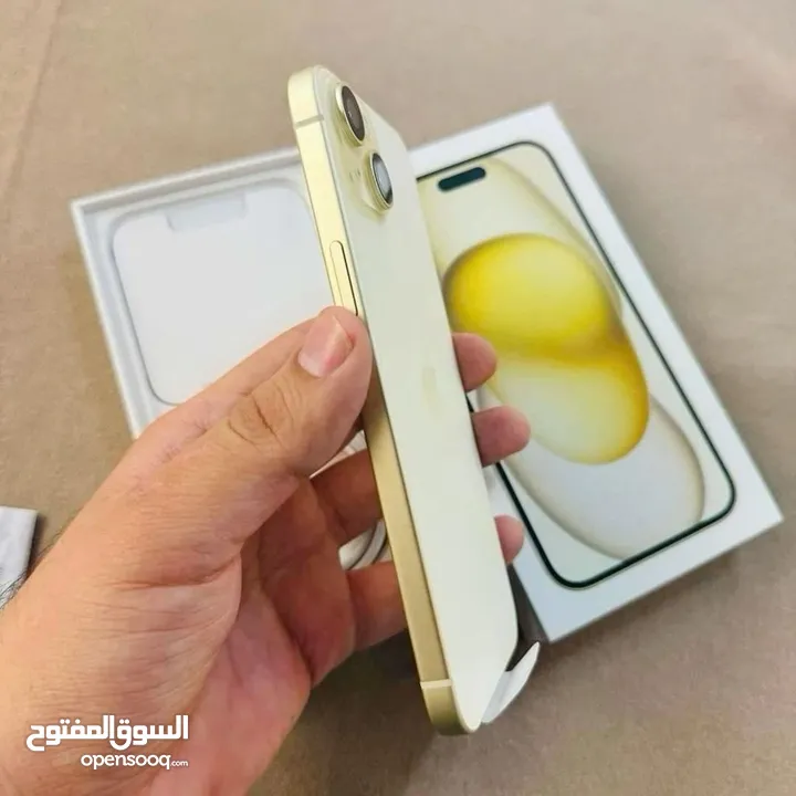ايفون 15 نظيف وكالة مع الكرتونة