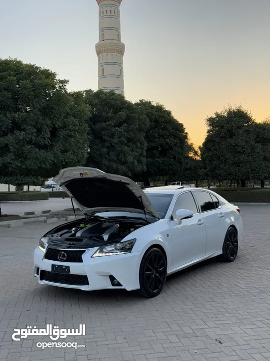 لكزاس gs 350