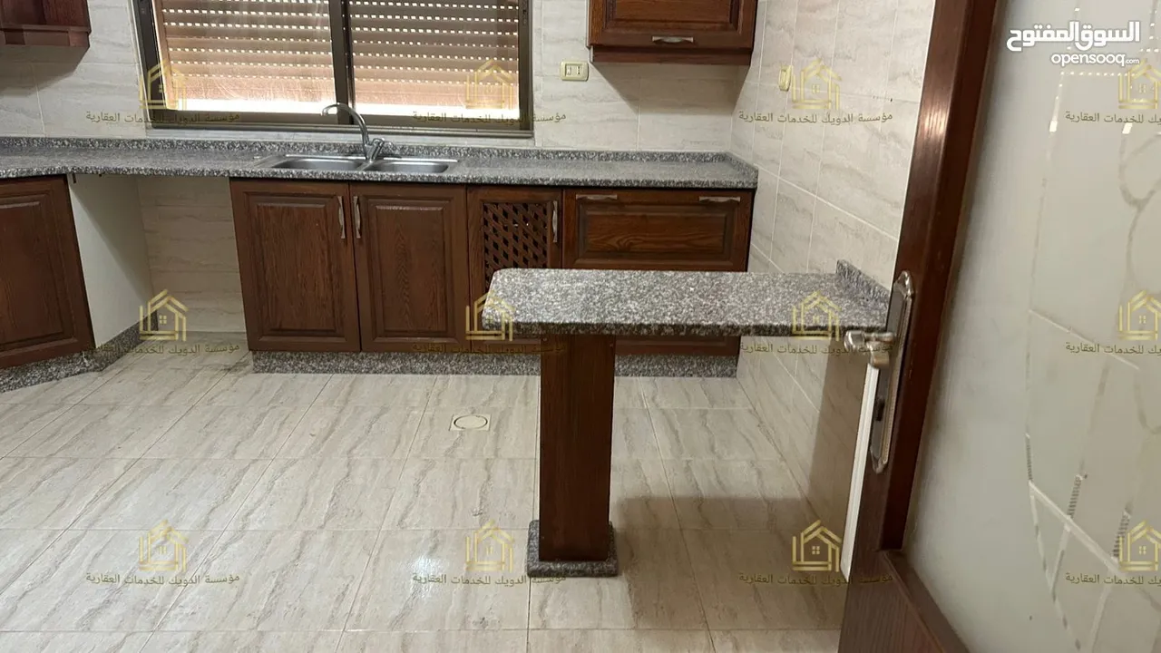 شقة مميزة - حي الصحابة - 3نوم 1ماستر - 200م - قرب الخدمات العامة