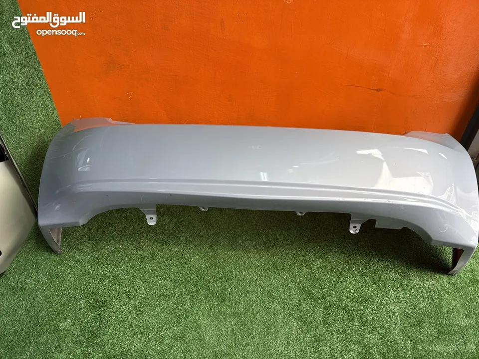 طمبون تويوتا بريوس 2010-2015 مستعمل اصلي بحالة جيده موضح بصورً Toyota Prius  ياباني 2010-2015