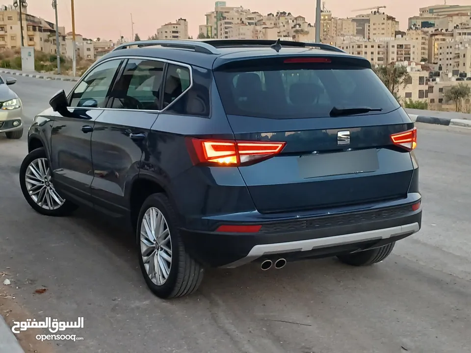 سيات اتيكا فل كامل اضافات للبيع بسعر حرق ع الكاش دهان شركة وعداد 40000كم