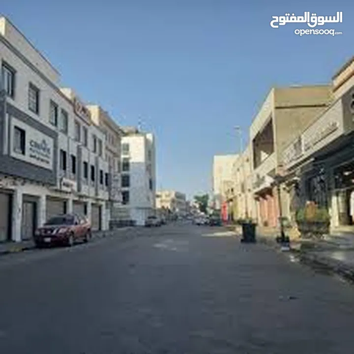 فيلا واجهتين ثلاث طوابق، للبيع