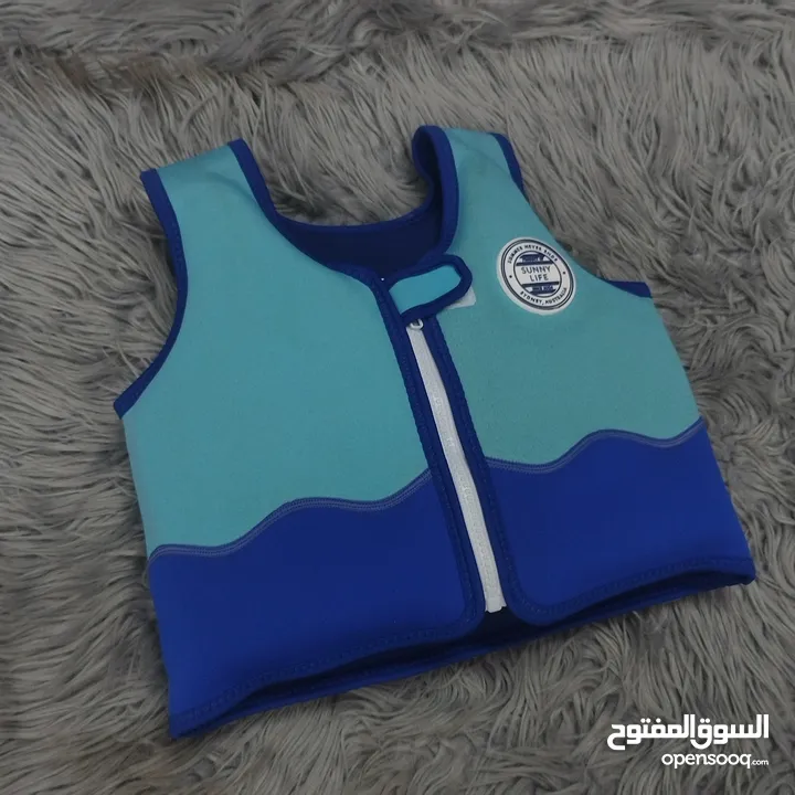 اكسسوارات وسكيتات وألعاب أخرى