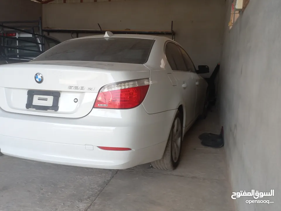 BMW 528XI 2008