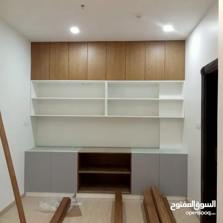 أحمد ابو زين لدهانات الخشب و الحديد و الجدران