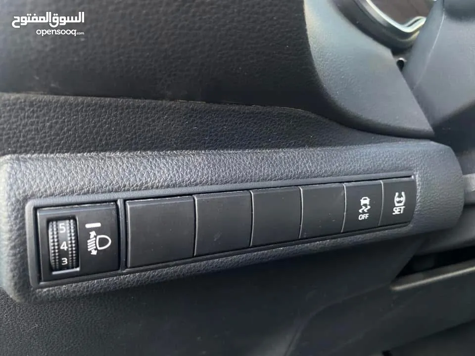 ‏ Corolla Hybrid 2019 ‏Toyota تويوتا كورولا هايبرد 2019  وارد المركزية  مالك شخص واحد فقط
