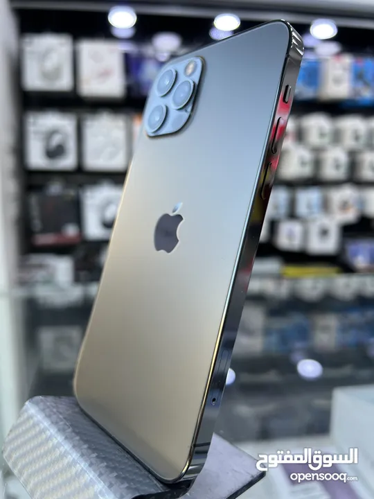 Used iPhone 12 Pro 256 GB ايفون 12 برو  256 جيجابايت غير مفتوح او مصلح ابدا  بطارية اصلية مش مرفوعة