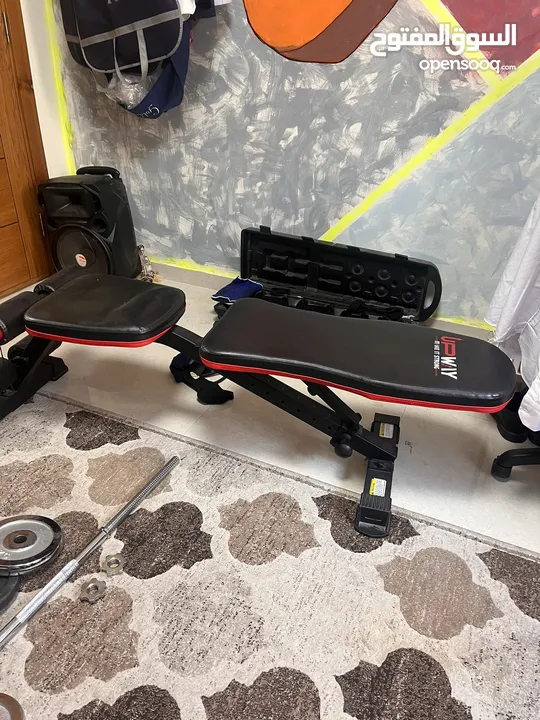 80 كيلو + بنش + بار+2دامبل + حبلين مقاومه