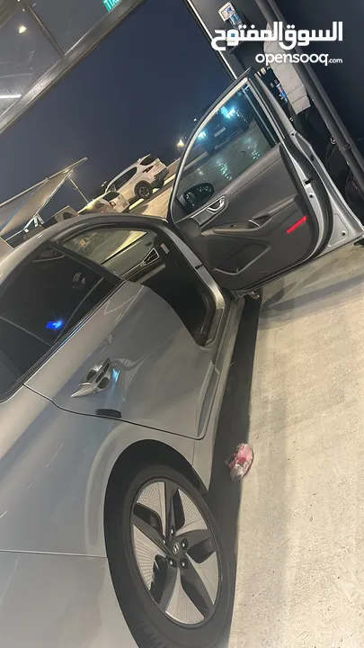 هيونداي ايونيك 2022