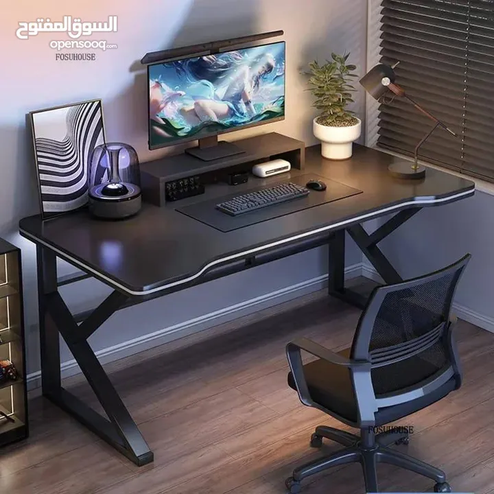 للبيع مكتب جيمنج مع رف للشاشه بسعر يناسب الجميع للطلب عبر رقمي الوتس