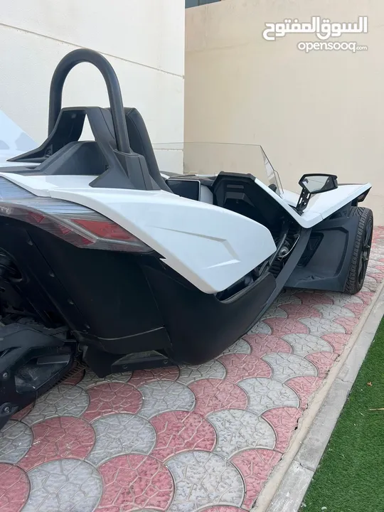 Polaris Slingshot S. بولاريس سلينجشوت فئه ال S. 2021