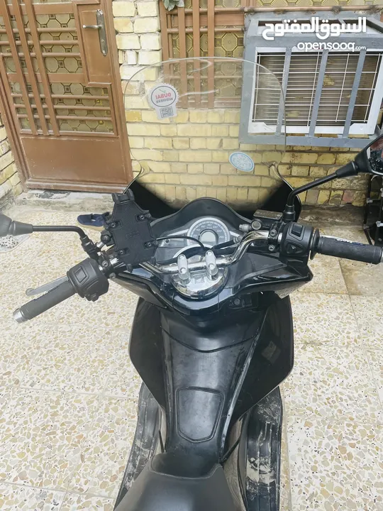 دراجة pcx للبيع