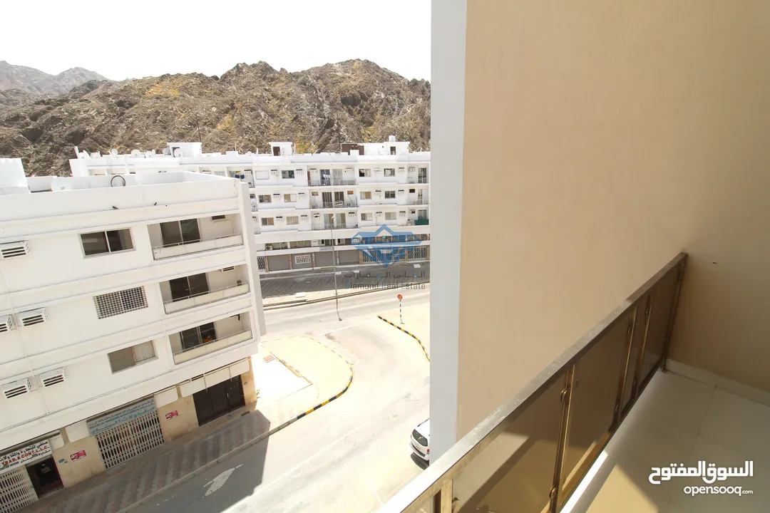 #REF725   Modern Building in Muttrah consist of 2BHK for rent @ 210/- RO (1 Month free)