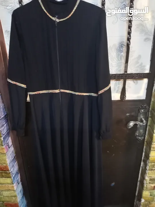 فساتين وعبايات وجلابيب