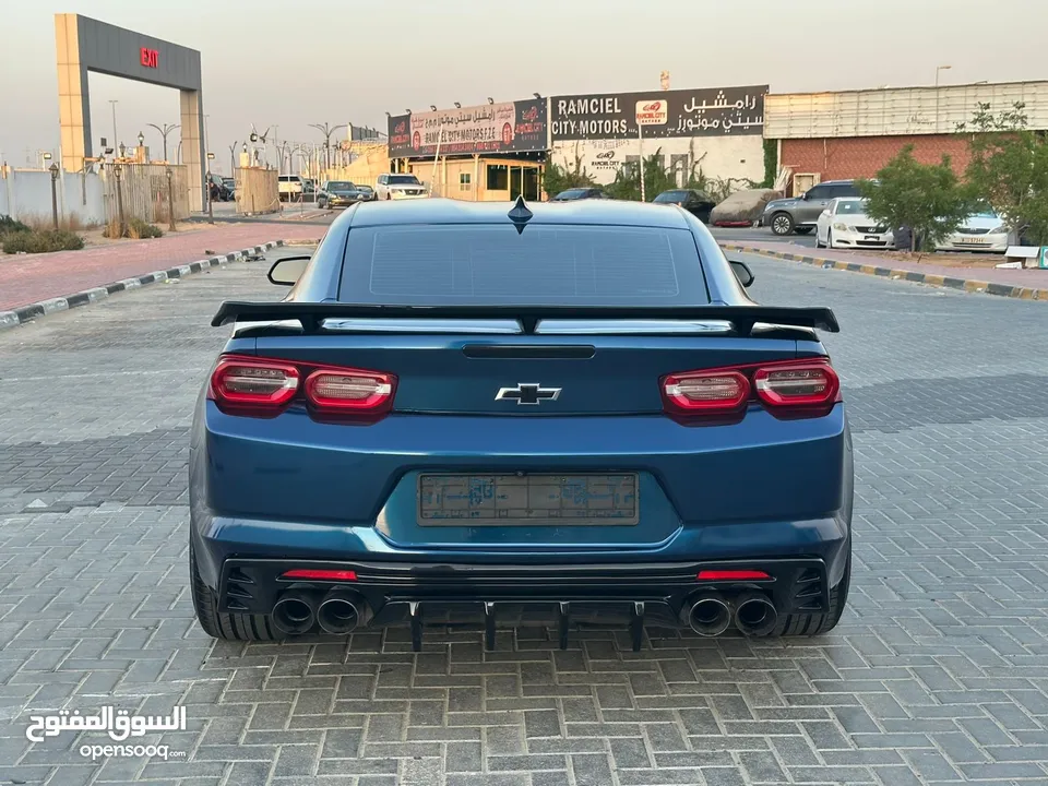 Chevrolet camaro 2019 V6 super clean car well maintained