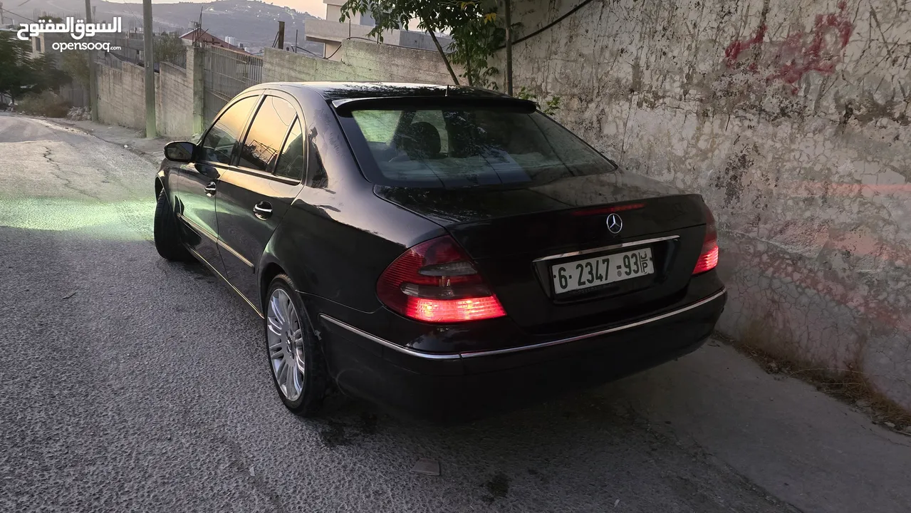 مرسيدس w211 2005