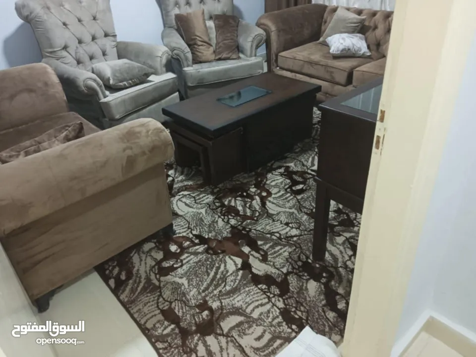 طقم كنب ثقيل  شبه جديد