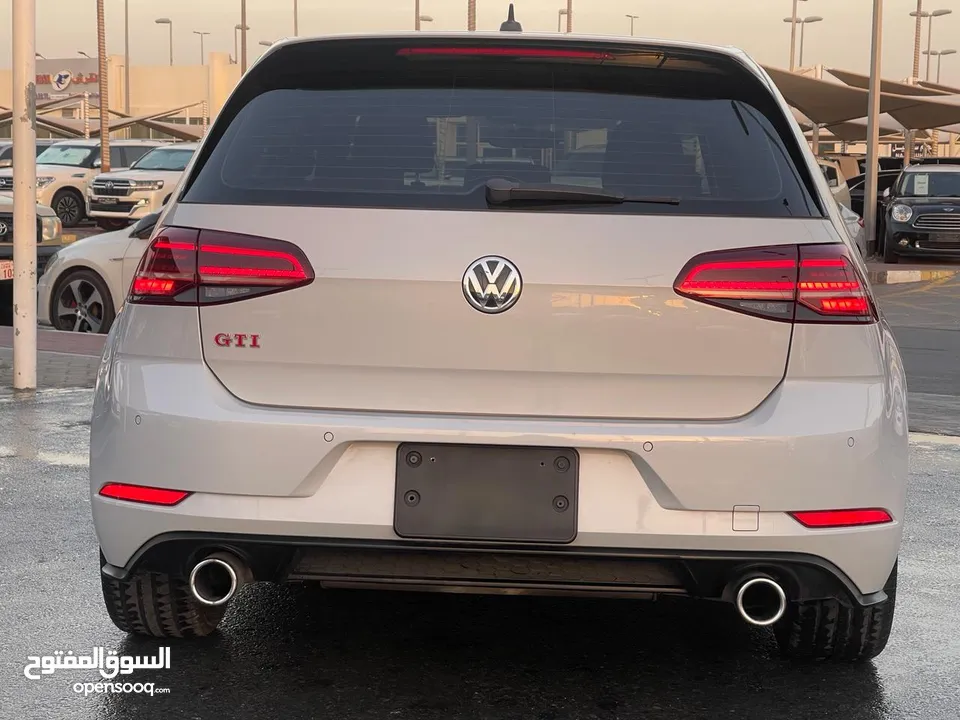 Volkswagen Golf GTi _GCC_2019_Excellent Condition _Full option