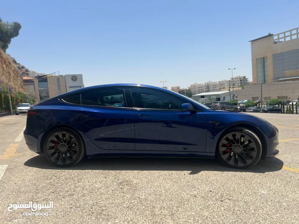 تيسلا موديل 3 لونج رينج بيرفورمنس Tesla Model 3 long range Performance