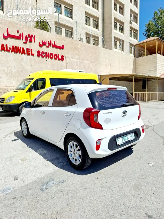 كيا مورنيك 2019 بصمة