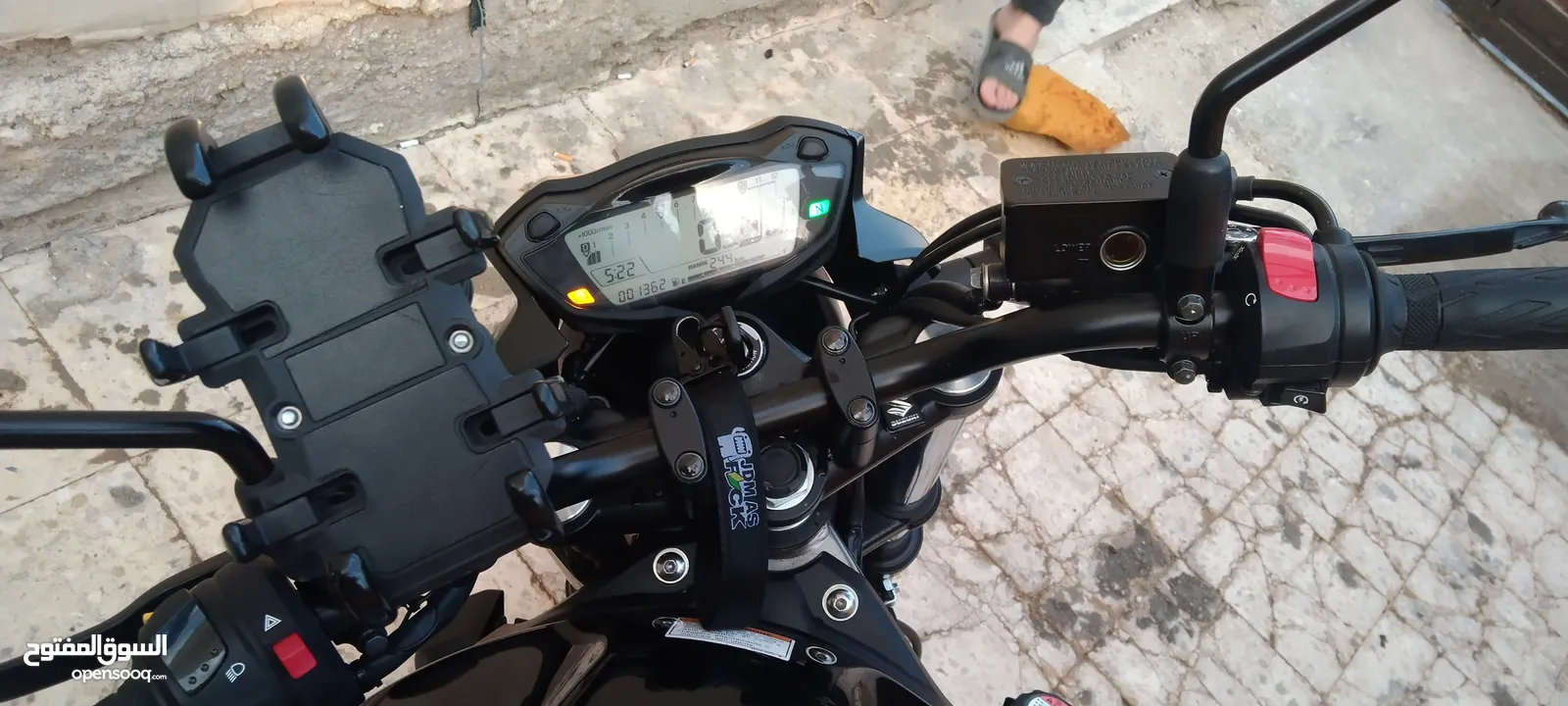 دراجه سوزوكي sv650