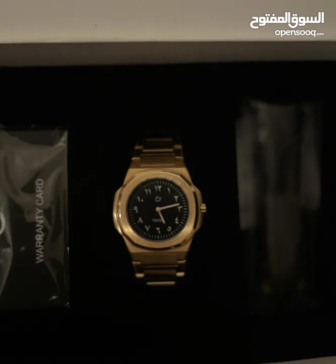 للبيع ساعة يد نون اوفيشال الفاخرة  For sale a luxurious official Noon watch. نسائية ورجالية  Unisex
