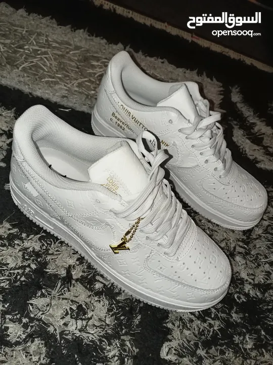 لقطة بوت نايك اير فورس اصدار لويس فيتون صناعة ايطالية بسعر مغري  nike air forse