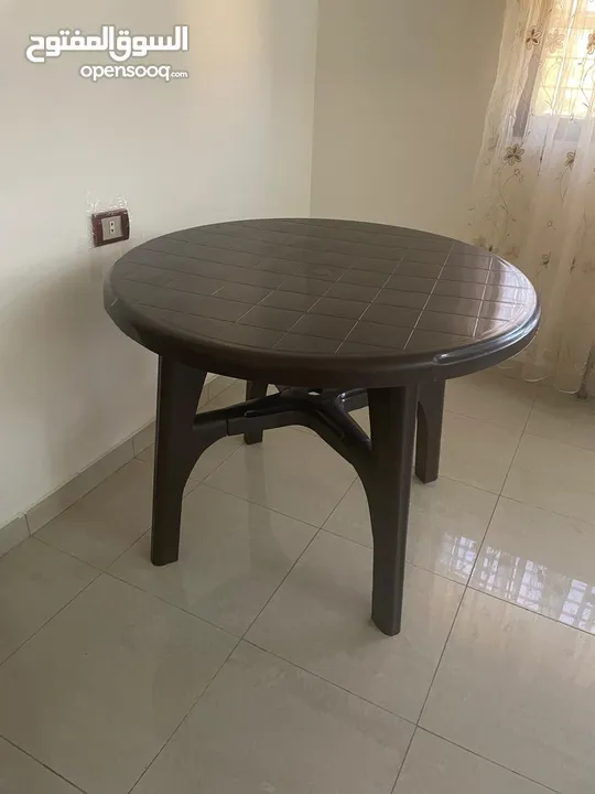 عفش بيت بحالة وأجهزة كهربائية بحالة الوكالة للبيع المستعجل