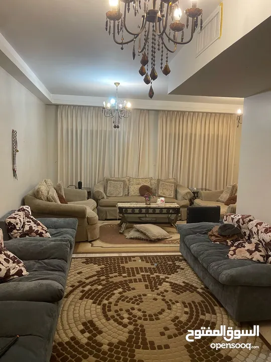 شقة استثمارية مميزة جدا و بسعر مغري