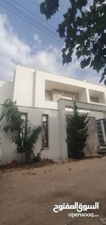 منزل دورين للبيع في مدينة طرابلس  طريق المشتل بعد سوق الغزيوي خلف مدرسة الفردوس وجامع الفردوس
