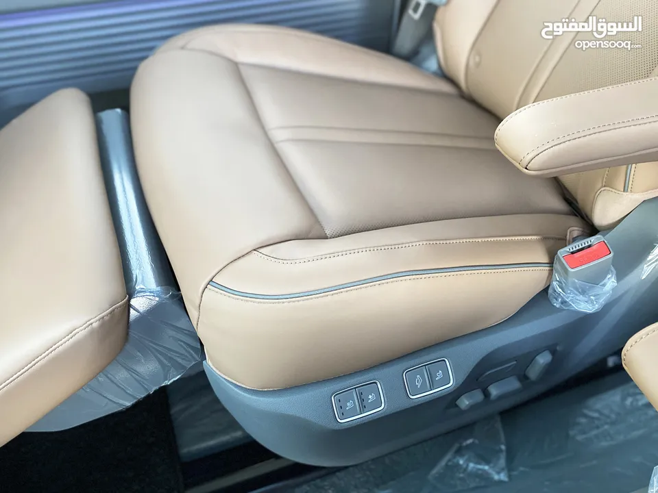 VIP edition 4 seats / 2022 Model / GCC Specs / Under dealer warranty