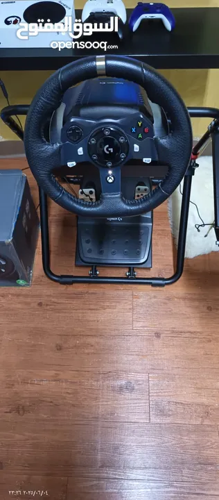 ستيرنج وقير وستاند لوجيتك g920 للاكس بوكس و pc استخدام ساعات معدودة  بحال الجديد سعر حرق نصف التكلفة
