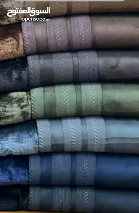 فروة رجالية فاخرة – أناقة شتوية ما بتتشبه!