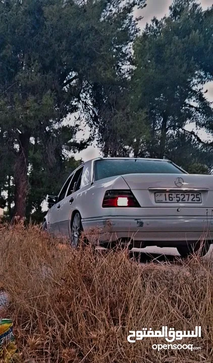 مرسيدس بنز (E200 ) سنة الصنع   1988 محول 1995 بعض القطع AMG